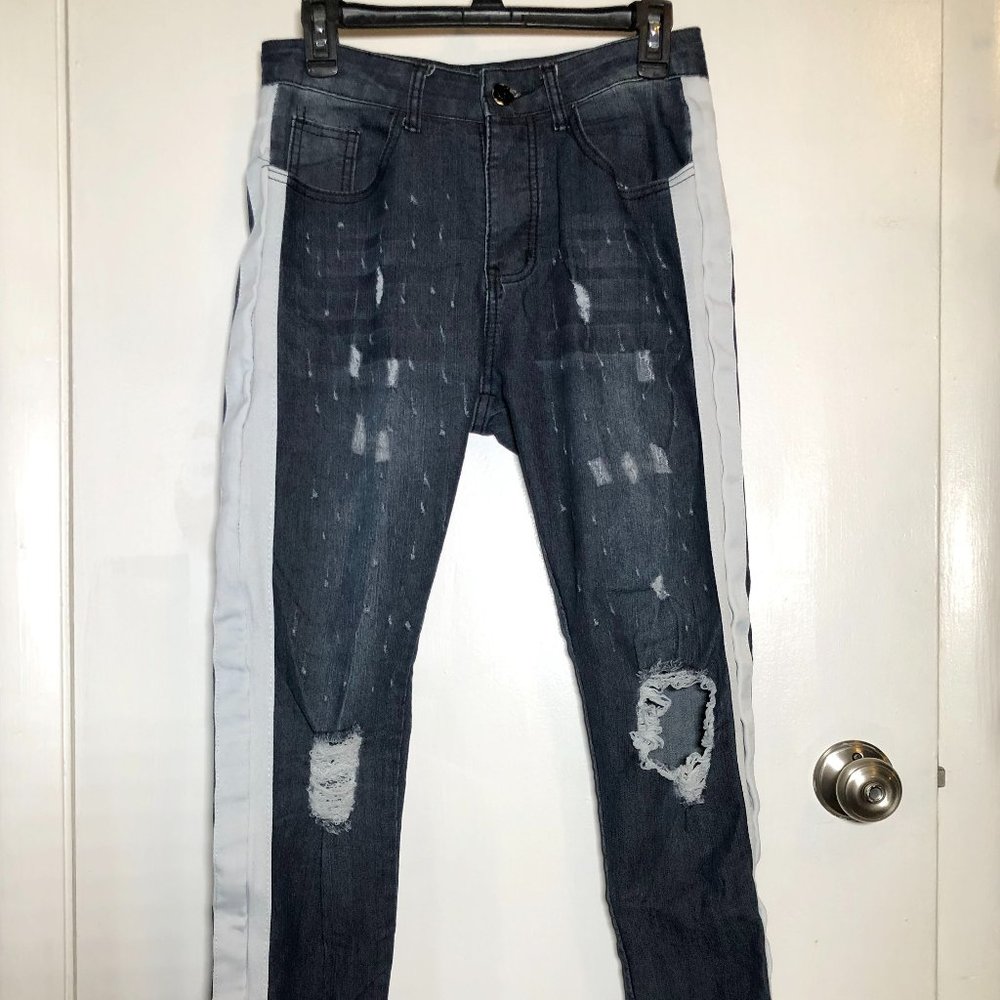 Amazon Jeans men's size S 28 x 30